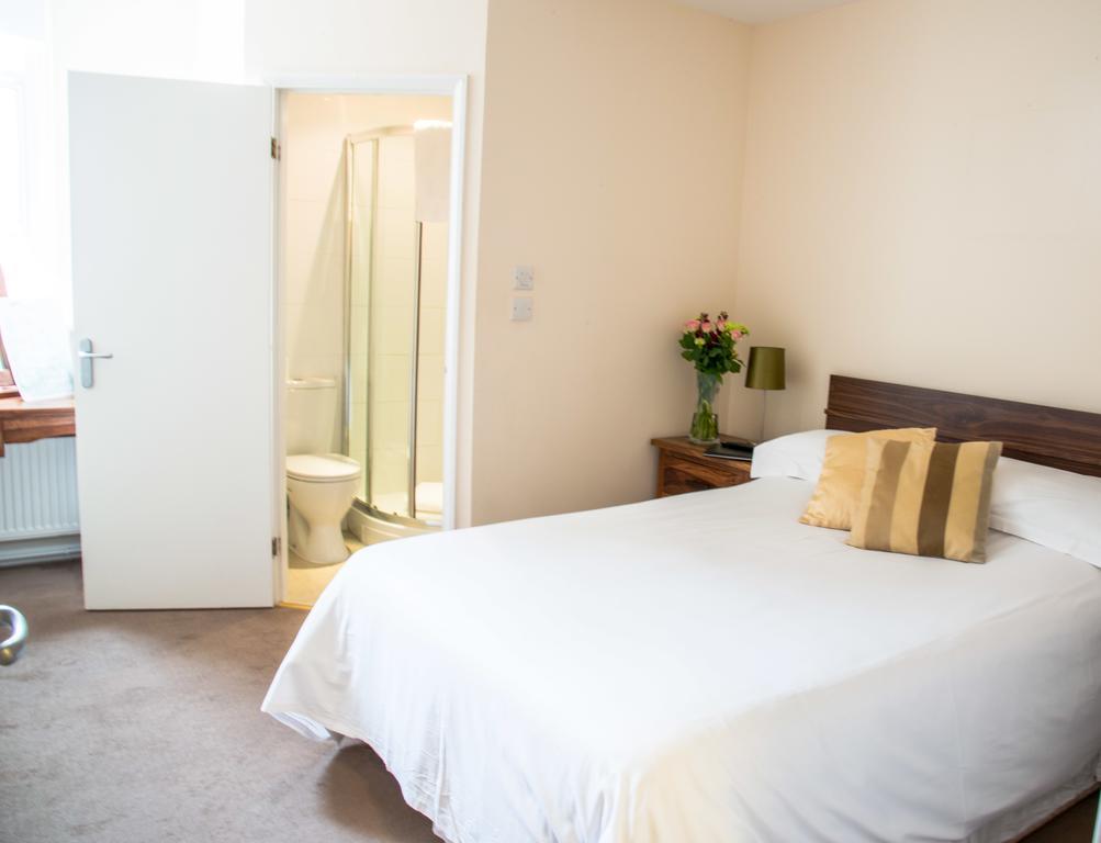 The Dolphin Hotel Wincanton Esterno foto