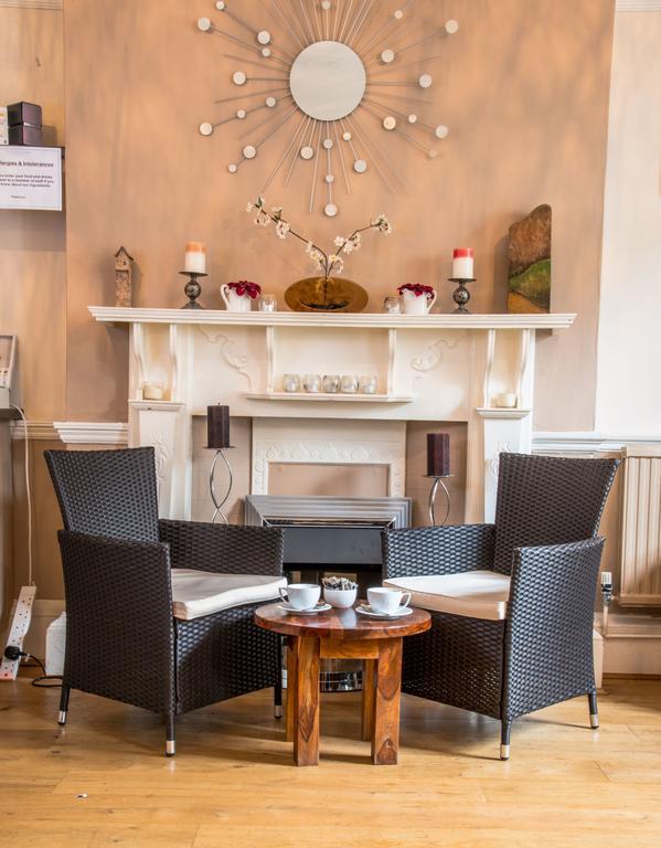 The Dolphin Hotel Wincanton Esterno foto