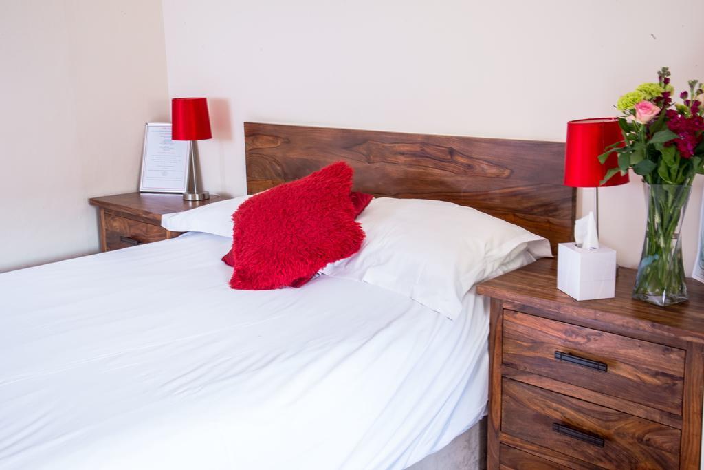 The Dolphin Hotel Wincanton Esterno foto